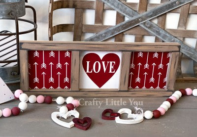 Trio frame Love