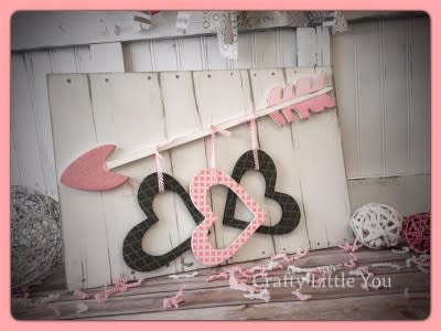 Project Arrow w/ Hanging Hearts Sign